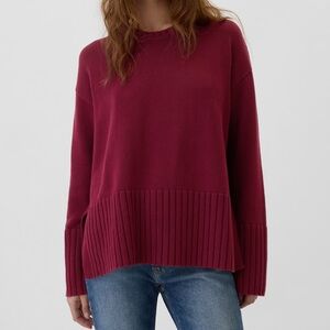 GAP Women's Burgundy Sweater